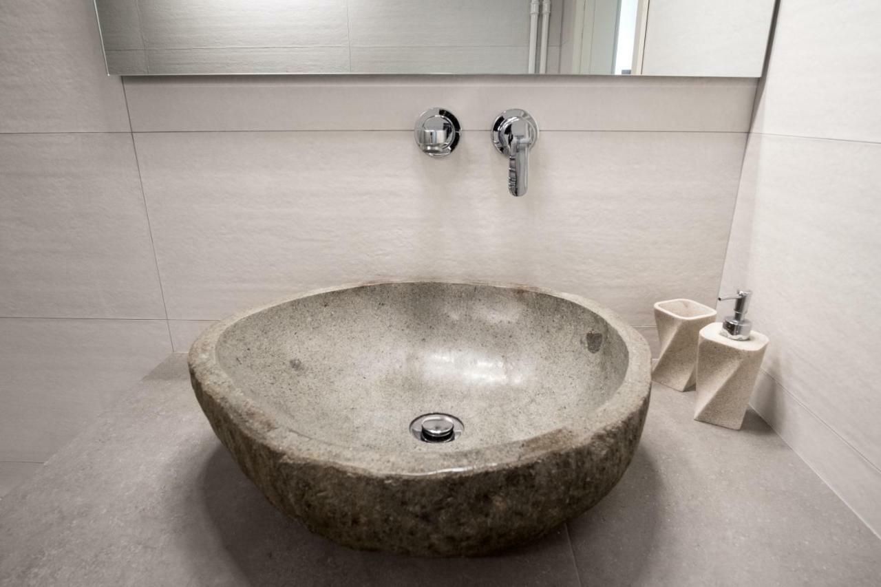 Comfy Apartment Of 104 M² Near Metro! Atina Dış mekan fotoğraf