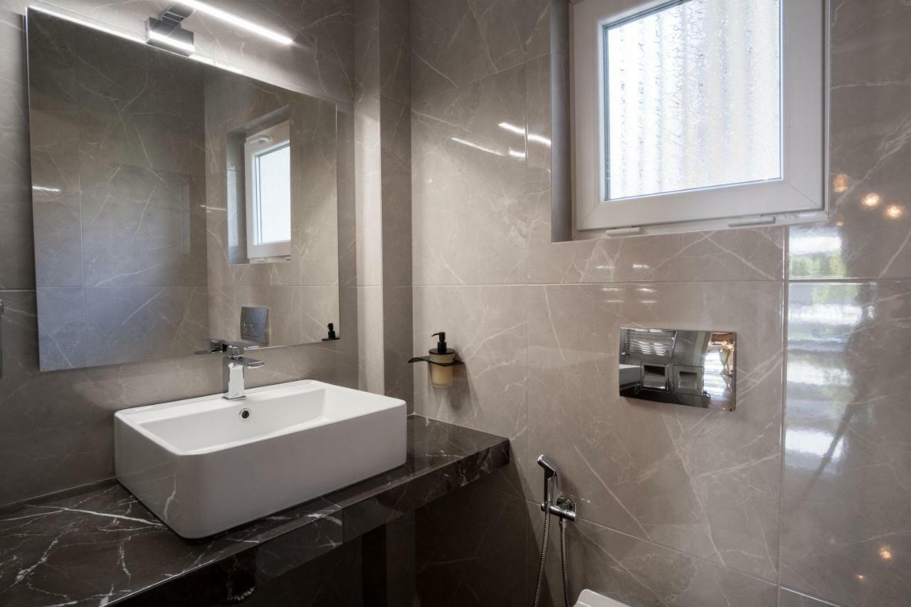 Comfy Apartment Of 104 M² Near Metro! Atina Dış mekan fotoğraf